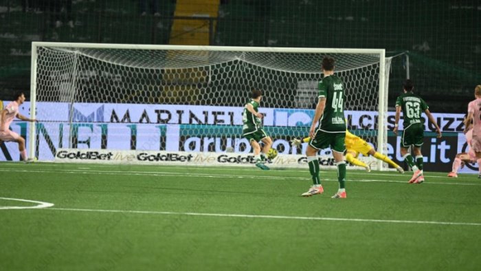 avellino-natale-di-lavoro-la-prospettiva-dell-undici-titolare-verso-bari