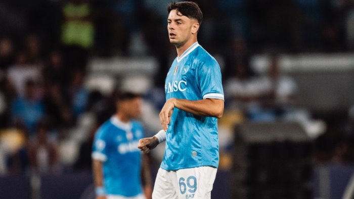 napoli cagliari otto cambi nel super turnover di conte la probabile formazione