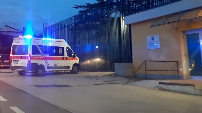 detenuto morto nel sonno in carcere ad ariano eseguita l autopsia