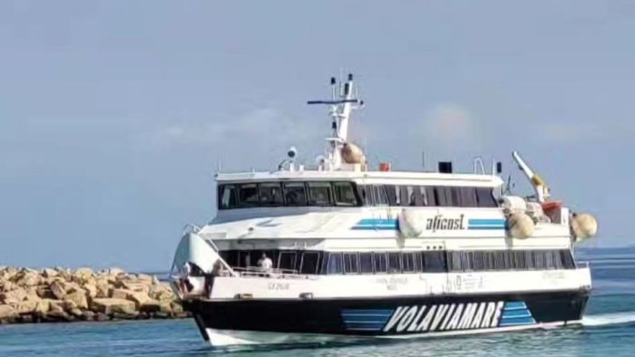 metro del mare ecco le date per i collegamenti estivi dell estate 2026