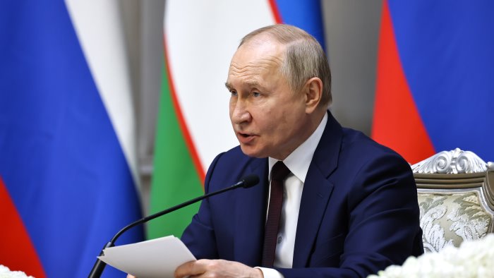 putin avverte kiev ritiro dal donbass o lo prenderemo con la forza