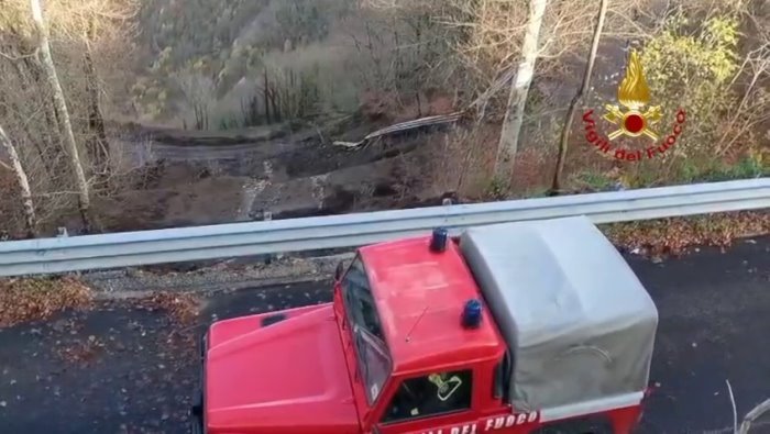 frana di montevergine al via le prove di carico del tratto di strada
