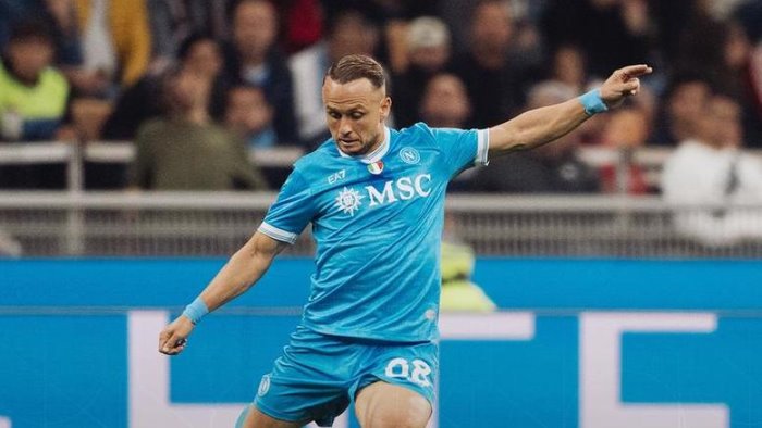 si-fa-male-anche-lobotka-risentimento-muscolare-salta-tre-partite