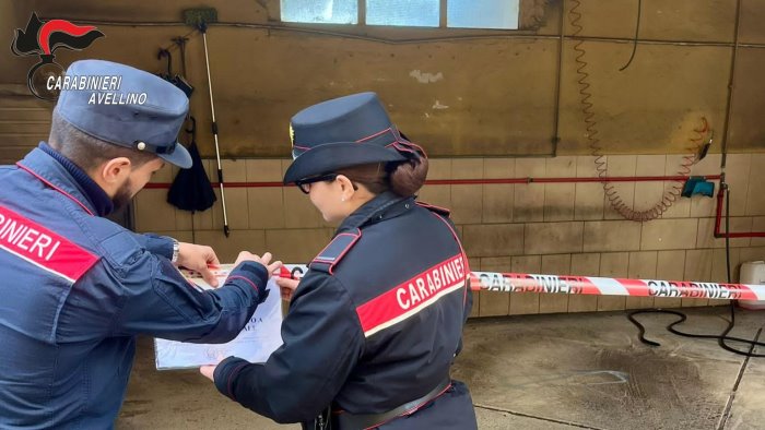 montella scarichi abusivi e rifiuti pericolosi sequestro dei carabinieri