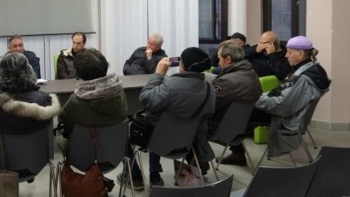 uniamoci per l acqua saremo presenti con una delegazione al presidio a roma