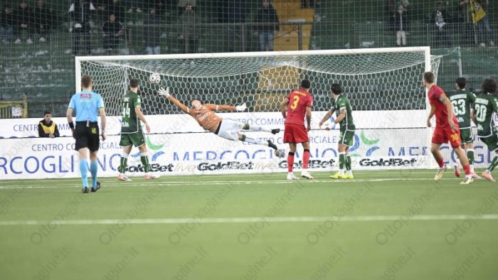 avellino venezia 1 1 tabellino e voti dei lupi daffara super