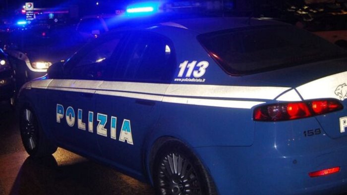 avellino presenza sospetta in un parco a contrada amoretta arriva la polizia