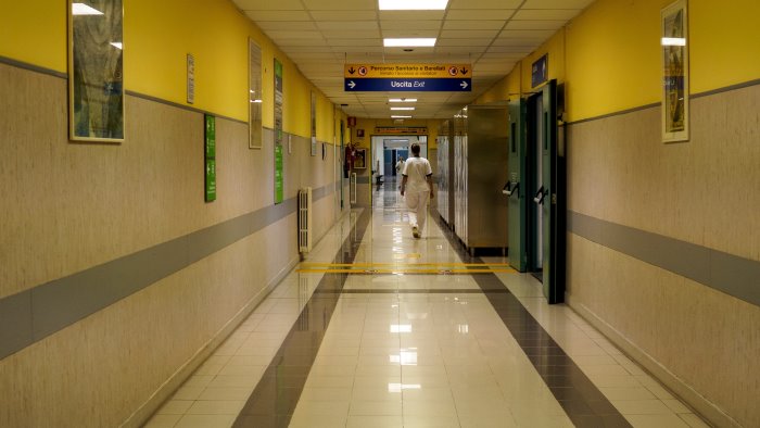 campania 51 ospedali bocciati da agenas il record in italia