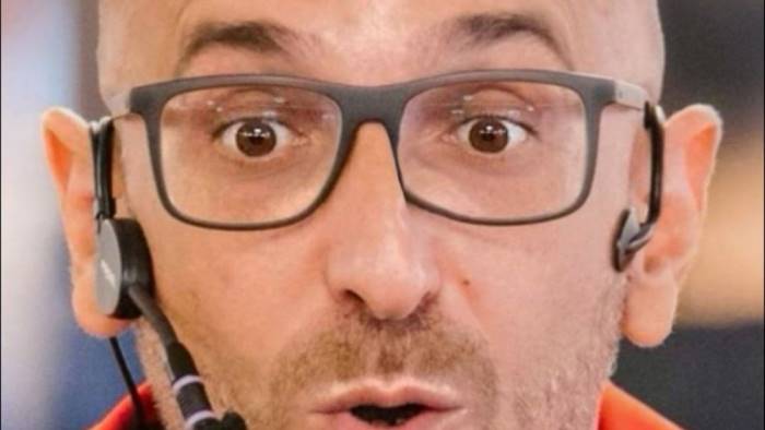 studenti a lezione di legalita con il mago paolo fulgione