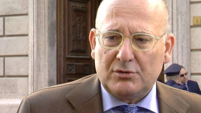 coronavirus il comune di lauro chiude le scuole