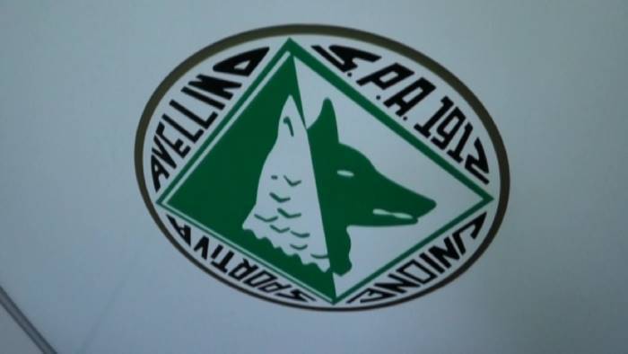 avellino controrivoluzione nel settore giovanile