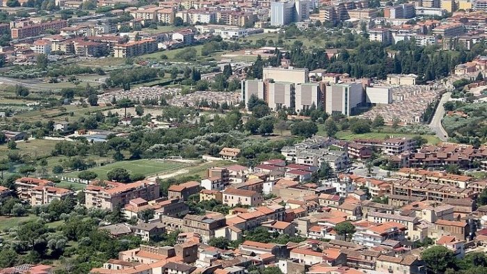 un anno di covid con l economia ferma al palo