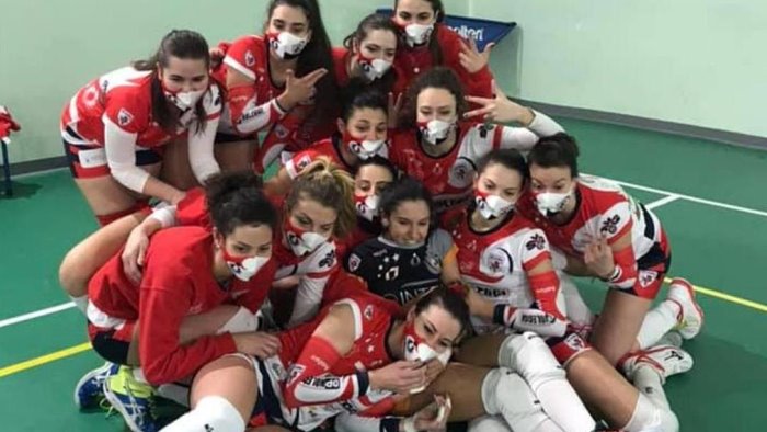 dp noleggi sg volley esordio vincente a fuorigrotta