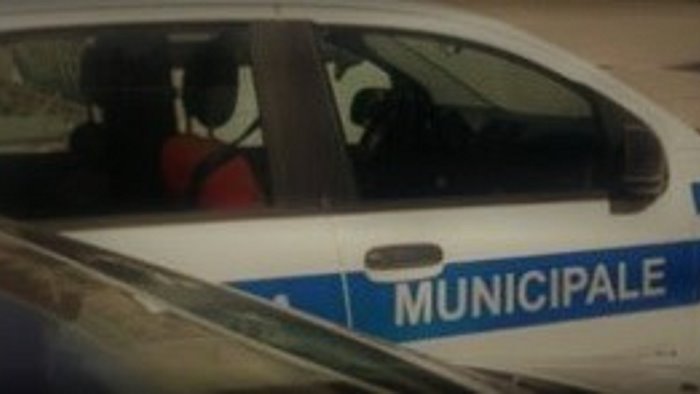 rubati tamponi test rapidi e mascherine accade anche questo