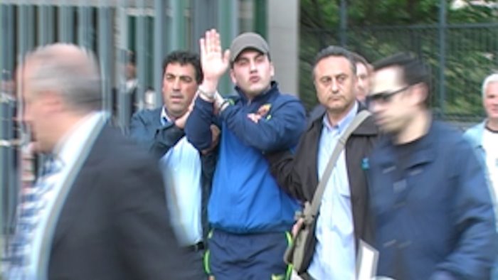 cava irreperibile da 2 anni trovato in un b b di pescara