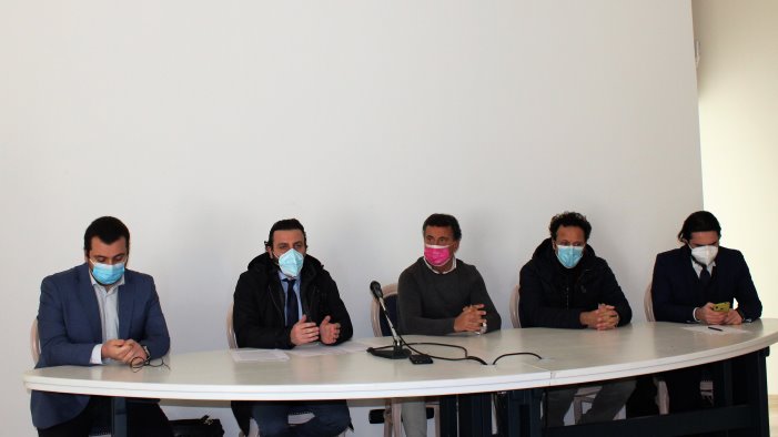 rifiuti dalla campania alla tunisia la sra al contrattacco