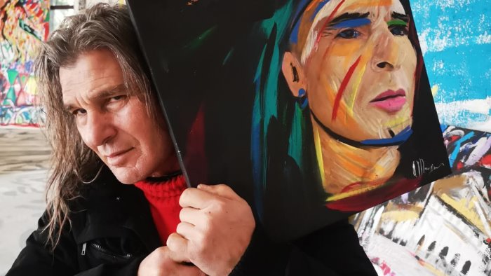 dal museo di buccino alla toscana la sfida dell artista mangone