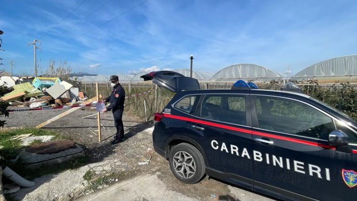 pontecagnano sequestrata area di 1000mq in localita magazzeno