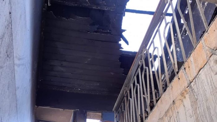 montano antilia incendio distrusse parte di una casa al via la raccolta fondi