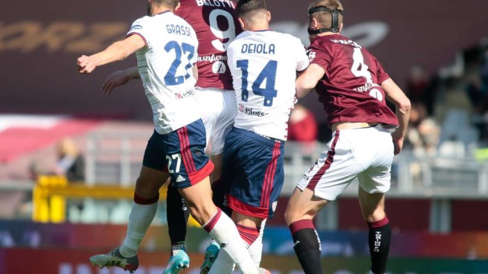 colpaccio del cagliari torino battuto 2 1 in casa