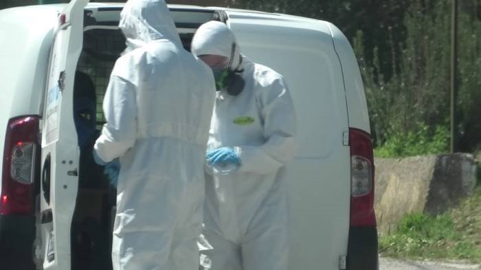 ancora tre decessi nel casertano la provincia campana piu colpita dal covid