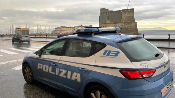 lotta al consumo e spaccio di droga controlli ad afragola denunciati in tre