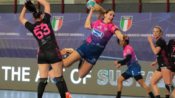 coppa italia la jomi salerno batte ferrara e vola in semifinale