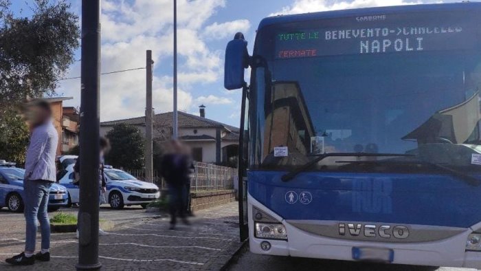 valle caudina fermo amministrativo per un bus sostitutivo dell eav