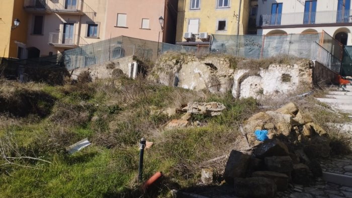 ariano scandalo ricostruzione rione santo stefano nasce comitato di quartiere