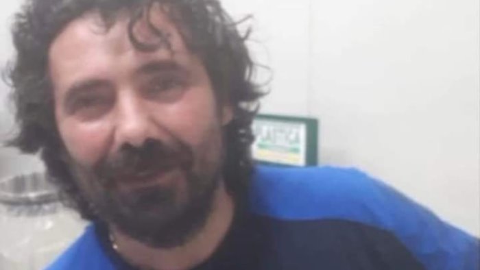 morto sul lavoro aperta inchiesta il dramma di domenico lascia moglie e figli