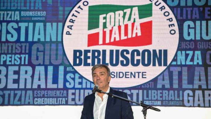 battipaglia spinelli forza italia sta rinascendo su basi solide