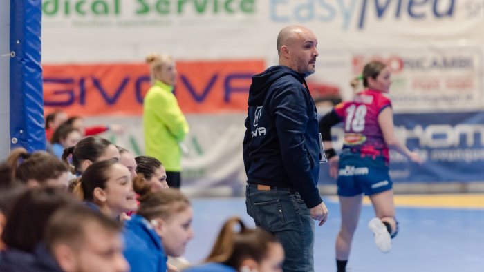 pallamano jomi salerno la coppa e amara erice vola in finale