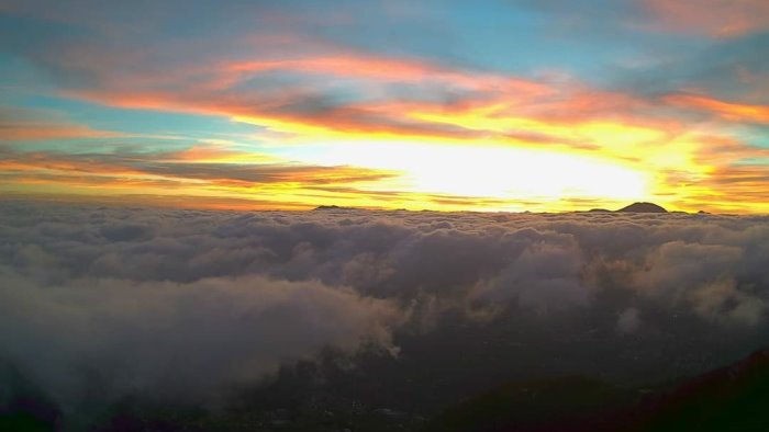 montevergine alba paradisiaca e pauroso picco termico 13 4 gradi in vetta