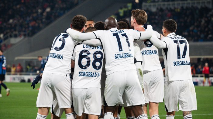 il napoli aspetta la roma e l erede di kvaratskhelia ma niente colpaccio