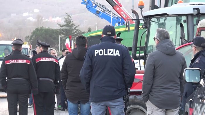 sciopero lumaca in autostrada compatta la mobilitazione in campania