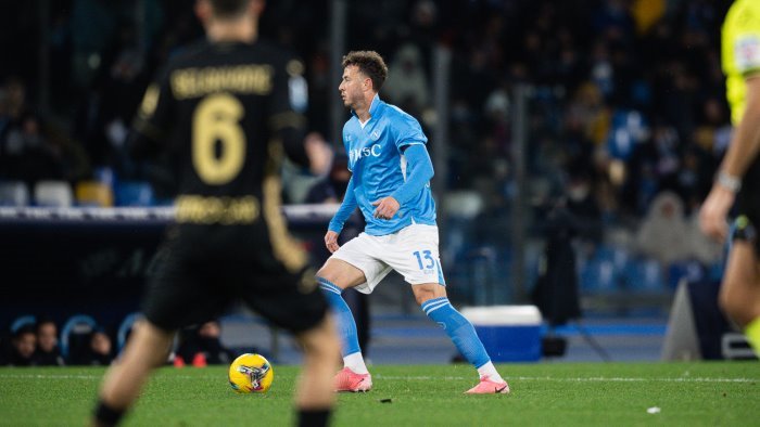 il pizzino spot di urgo stringato e multitask