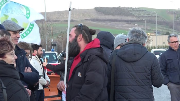 sciopero lumaca ecco il programma del mega corteo in autostrada