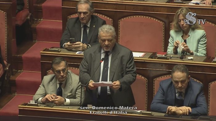 crisi settore automotive senatore matera interroga ministro delle imprese