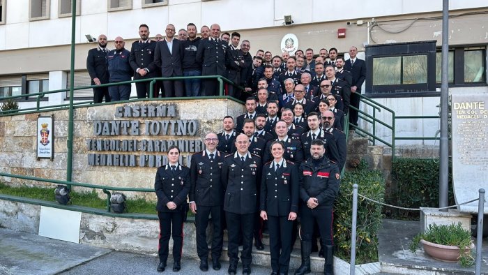 generale la gala in visita alla compagnia cara di torre del greco