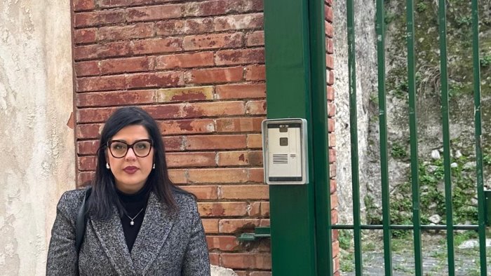 la senatrice anna bilotti in visita all icatt di eboli