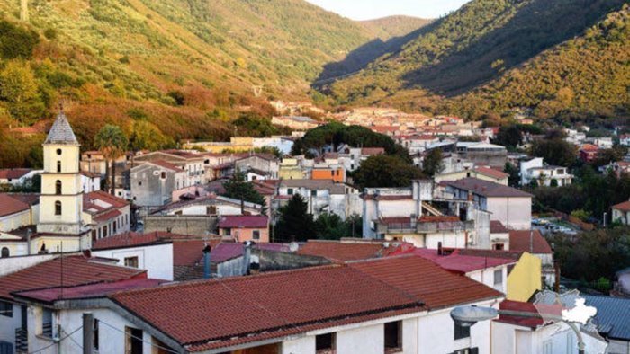 moschiano crollo solaio scuola chiusa a scopo precauzionale