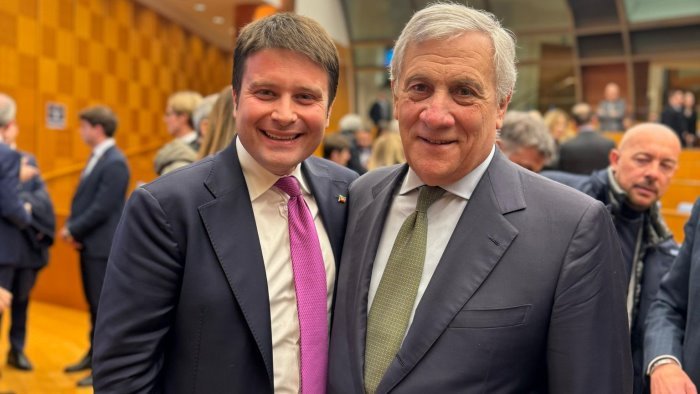 a pietrelcina sabato arriva tajani rubano fi al centro della politica italiana