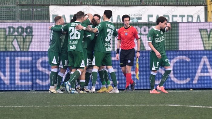 avellino subito lescano doppietta e 3 1 sulla turris