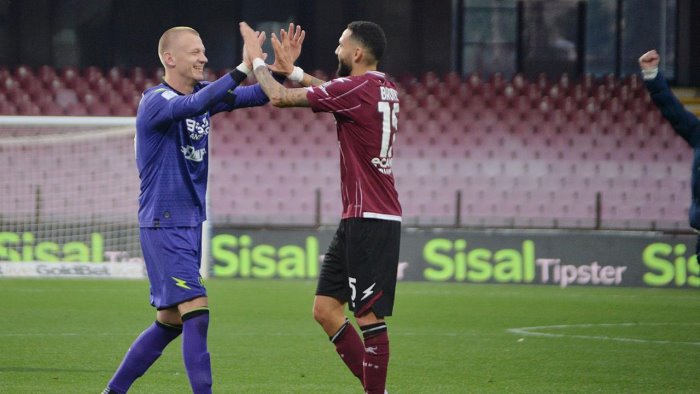 salernitana cremonese 1 0 christensen vittoria pesante qui posso fare bene