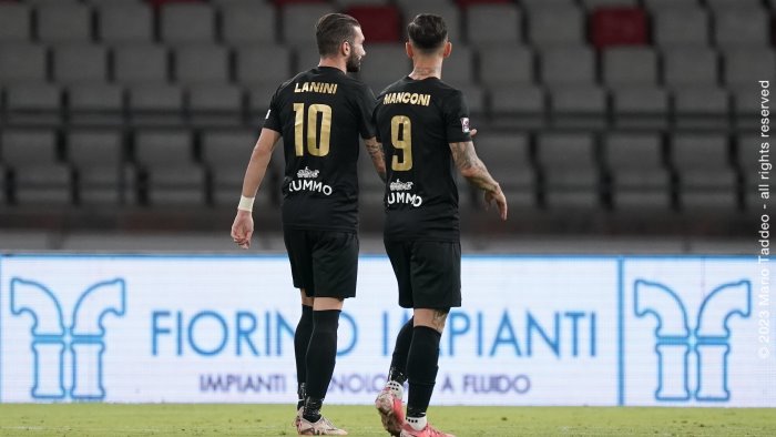 benevento manconi e lanini all assalto del monopoli