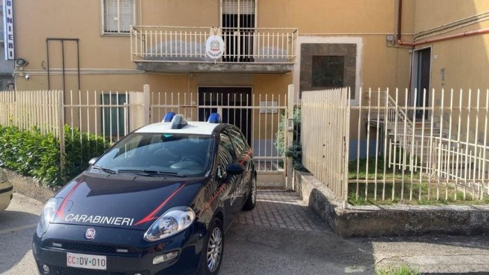 lotta alla droga sorpreso con 370 grammi di cocaina e 6 000 euro