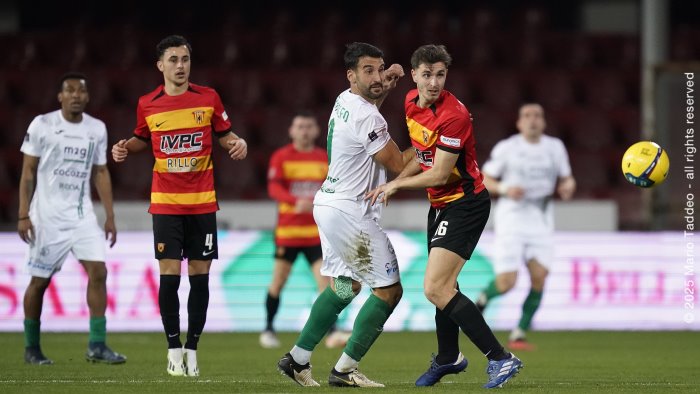 28a giornata le prime quattro tutte in trasferta chi rischia di piu