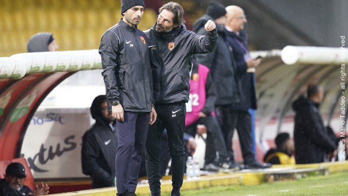 strega senza defezioni pazienza puo scegliere l undici