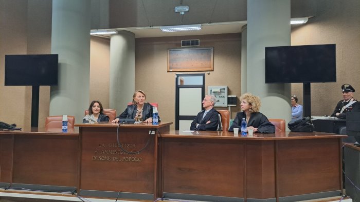 tribunale di torre annunziata giovanna ceppaluni nuova presidente