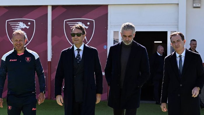 salernitana sorpresa al mary rosy iervolino incontra la squadra